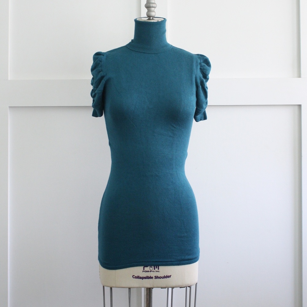 Short Ruched Sleeve Turtleneck Sweater